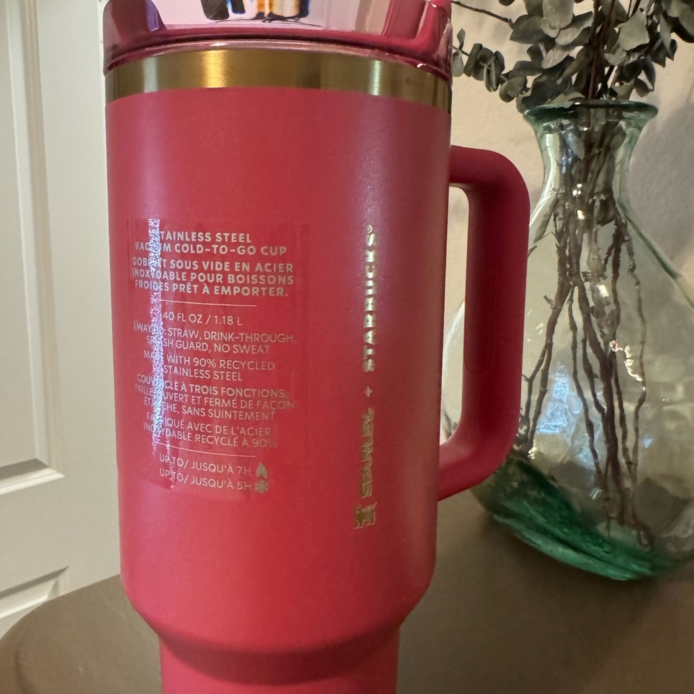 Stanley x Starbucks Winter Pink 40oz 2024 BNWT